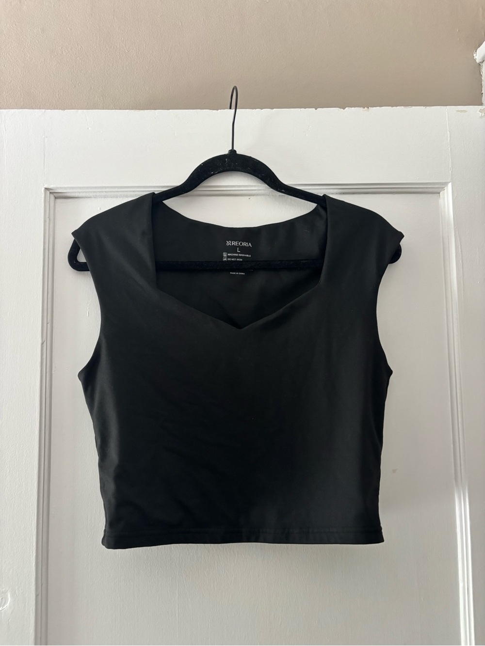 Black Cropped Bodycon Tee